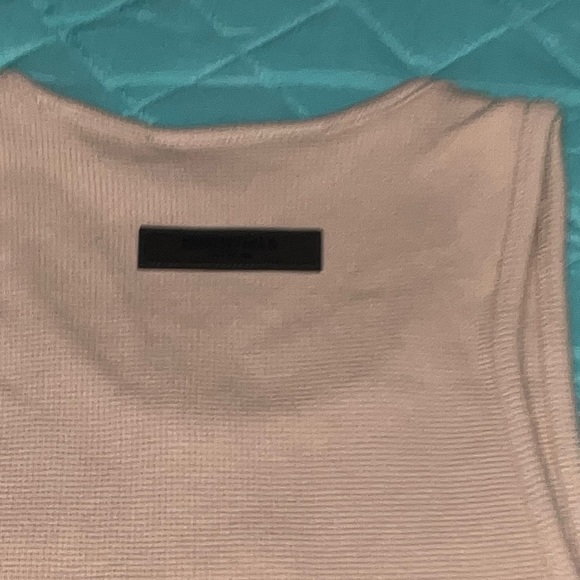 Fear of God Essentials Waffle Tank Sand MEDIUM NWT balletcore street rare - Picture 5 of 10